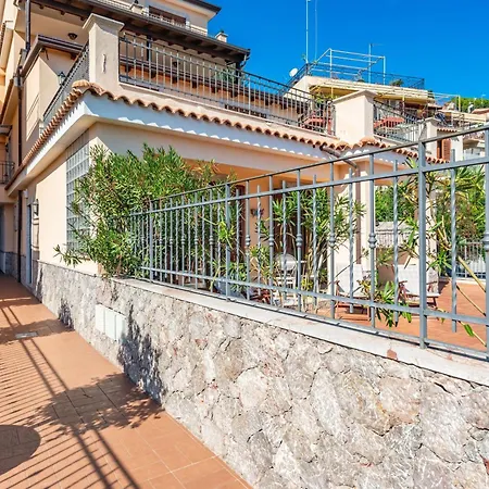 Guesthost - Dream Terrace In * Taormina