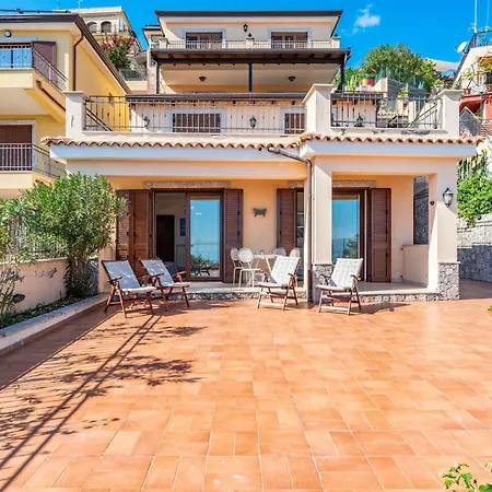 Guesthost - Dream Terrace In Lejlighed Taormina
